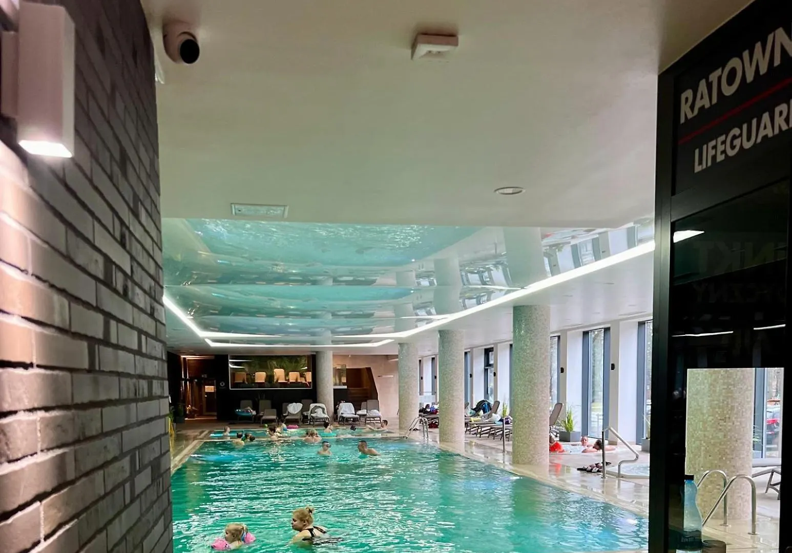 Nadmorskie Tarasy D605 Kolobrzeg Apartment